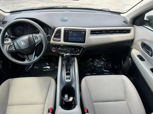 Used 2017 Honda HR-V EX image 23
