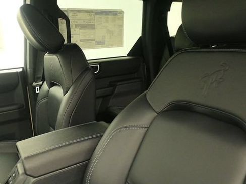 New 2026 Ford Bronco Outer Banks w/ Sasquatch Package AWD/4WD image 19