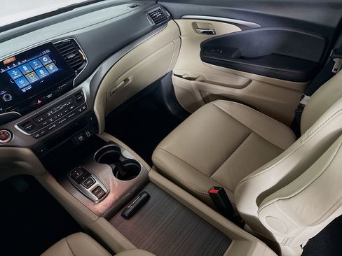 Used 2021 Honda Pilot EX-L image 28