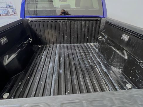 Used 2025 Toyota Tacoma SR5 RWD image 34