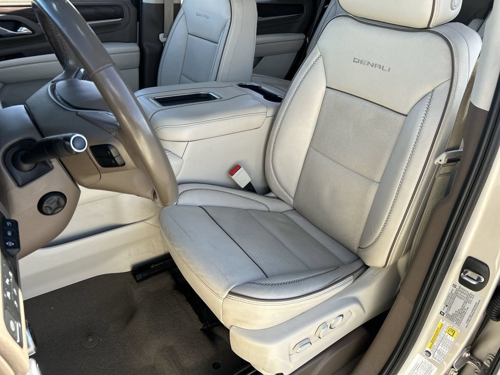 Used 2021 GMC Yukon Denali AWD/4WD image 19