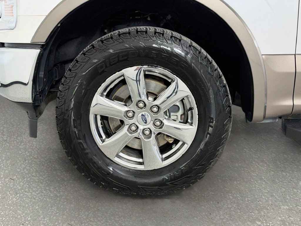 Used 2018 Ford F150 Lariat w/ Equipment Group 502A Luxury AWD/4WD image 33