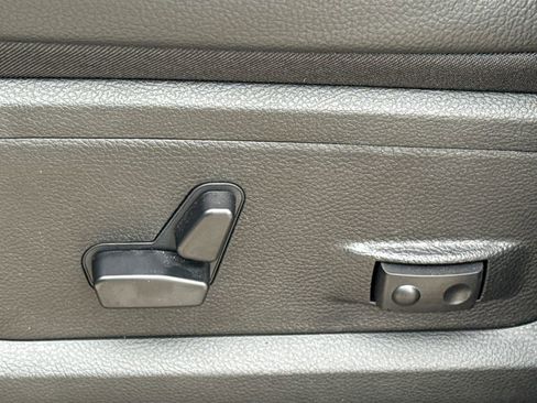 New 2026 RAM 2500 Laramie w/ Night Edition AWD/4WD image 23