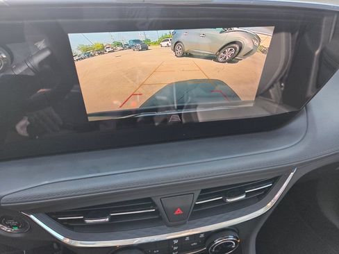 Used 2025 Buick Encore GX Preferred FWD image 16