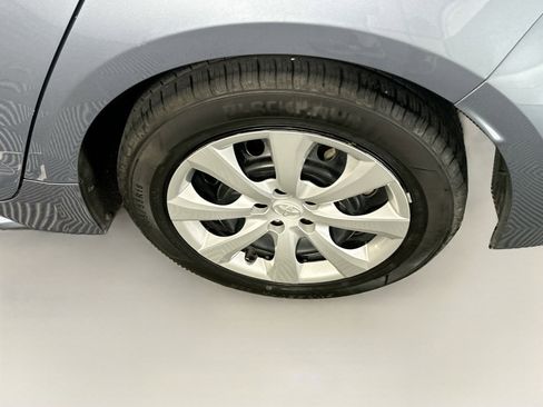 Used 2024 Toyota Corolla LE image 11