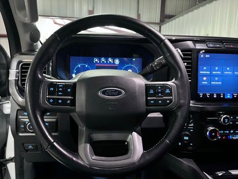 Used 2024 Ford F250 Lariat w/ FX4 Off-Road Package AWD/4WD image 22