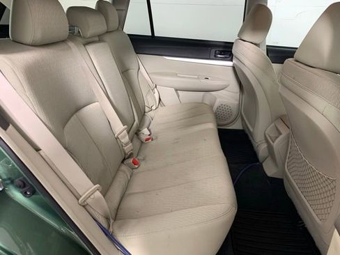 Used 2010 Subaru Outback 2.5i Premium image 23