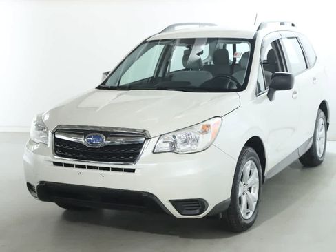 Used 2015 Subaru Forester 2.5i w/ Alloy Wheel Package image 1
