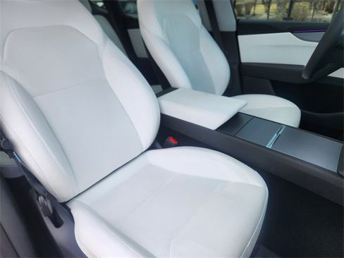 Used 2026 Tesla Model Y AWD image 21