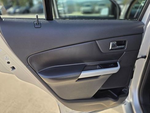 Used 2014 Ford Edge Sport w/ Vision Package image 12