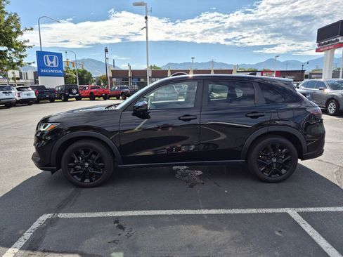 Used 2024 Honda HR-V Sport image 9