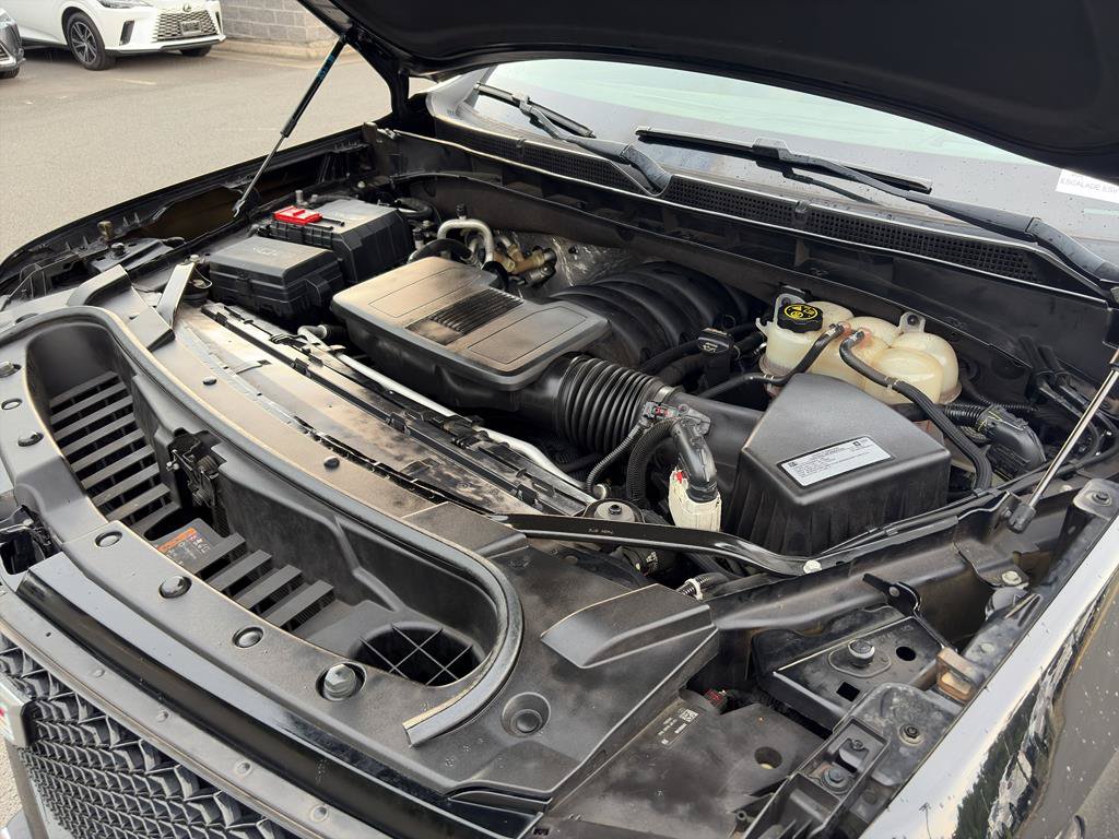 Used 2021 Cadillac Escalade ESV Sport AWD/4WD image 39