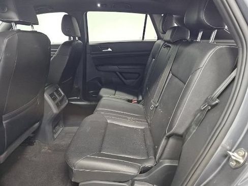 Used 2020 Volkswagen Atlas Cross Sport SEL FWD image 31
