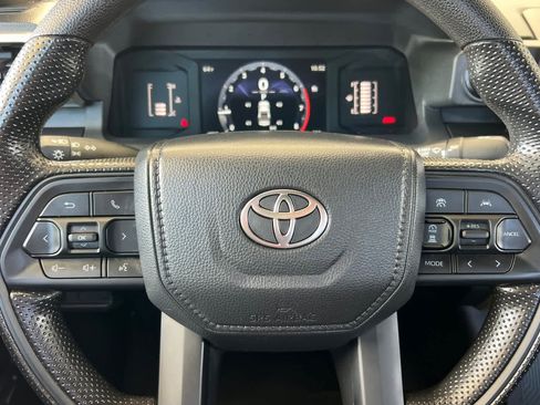 Certified 2025 Toyota Tacoma SR image 21