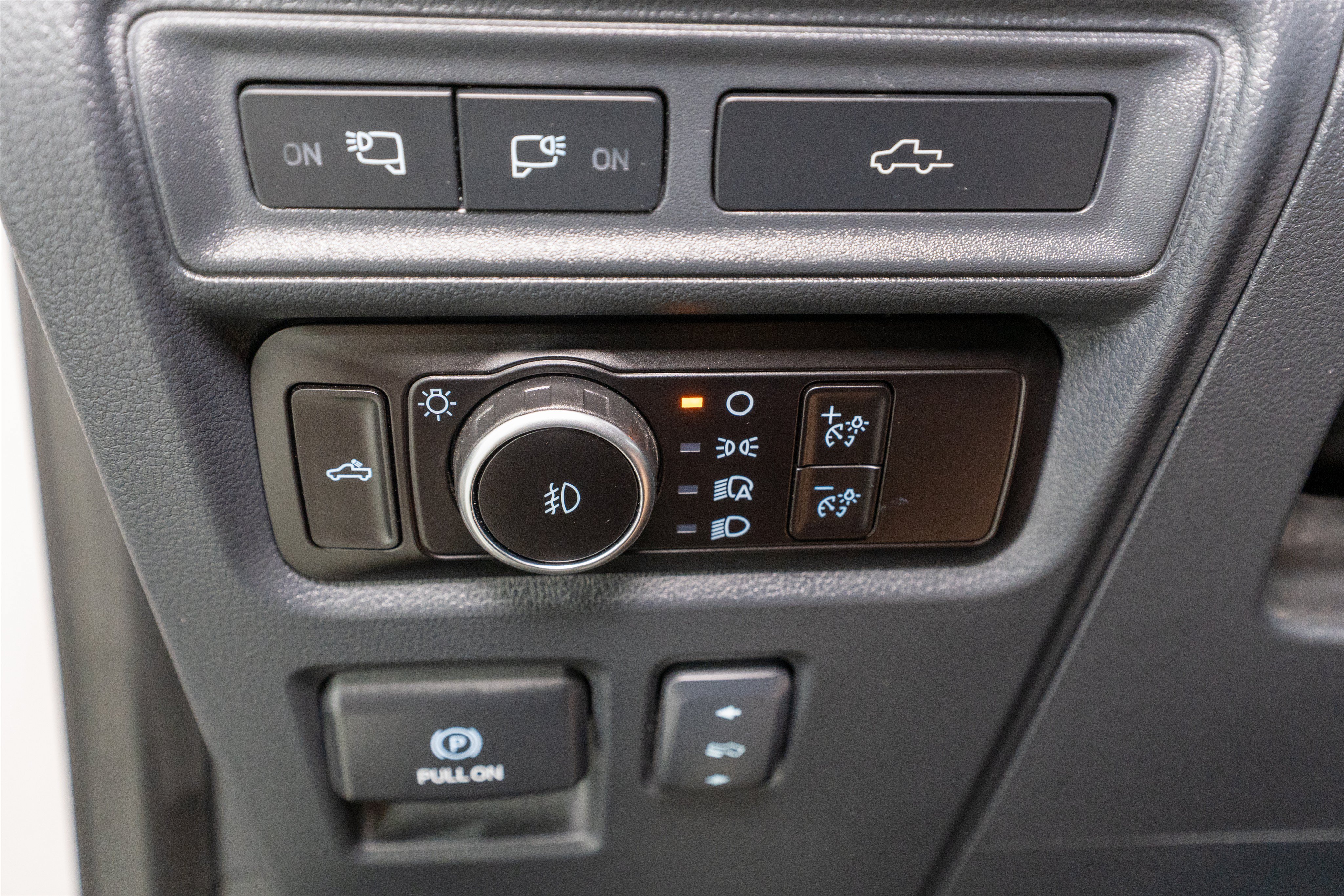 Used 2023 Ford F150 Platinum AWD/4WD image 39