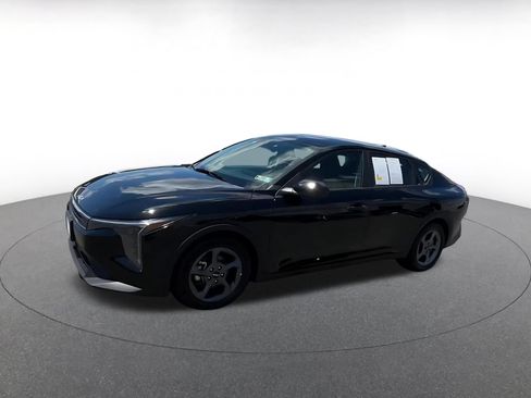 Used 2025 Kia K4 FWD image 7