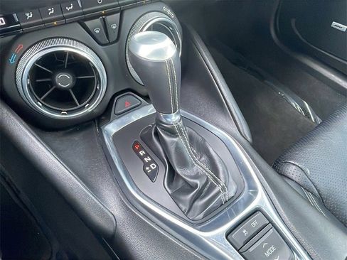 Used 2018 Chevrolet Camaro LT w/ RS Package image 19