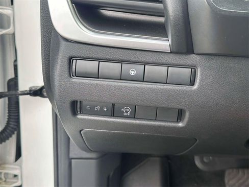 Certified 2023 Nissan Rogue SV image 20