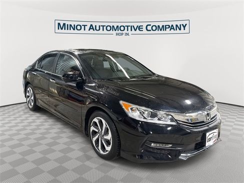Used 2016 Honda Accord EX image 1