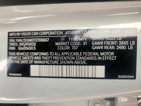 New 2026 Volvo XC40 B5 Ultra w/ Climate Package AWD/4WD image 25