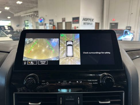 Used 2022 INFINITI QX80 Luxe w/ Cargo Package image 27