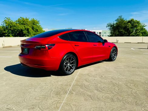 Used 2023 Tesla Model 3 Standard Range RWD image 6