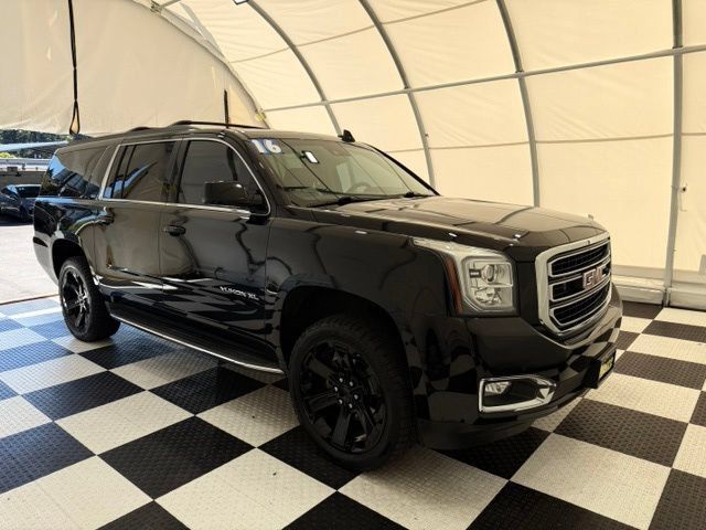Used 2016 GMC Yukon XL SLT w/ Open Road Package AWD/4WD image 8