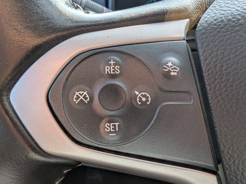 Used 2022 Chevrolet Colorado LT w/ Fleet Safety Package AWD/4WD image 21