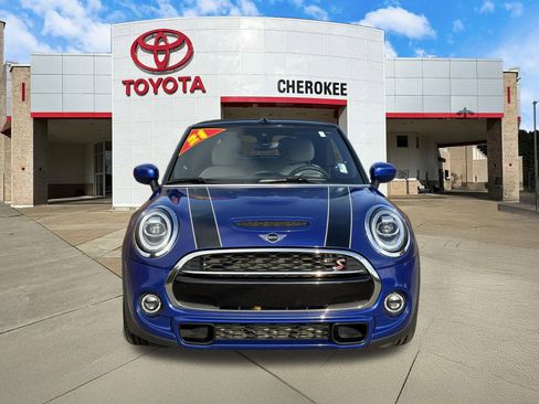 Used 2021 MINI Cooper S w/ Signature Upholstery Package image 2