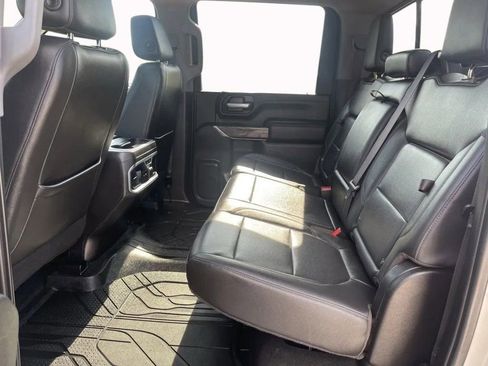 Used 2020 Chevrolet Silverado 2500 LTZ w/ LTZ Premium Package image 17