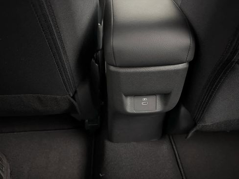 New 2025 Nissan Versa SV w/ Trunk Package image 21