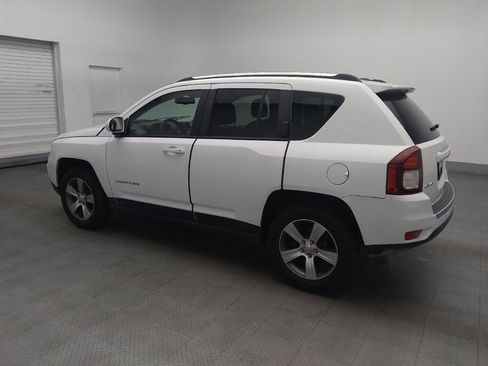 Used 2016 Jeep Compass High Altitude AWD/4WD image 3