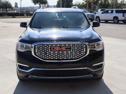 Used 2019 GMC Acadia Denali w/ Technology Package image 3