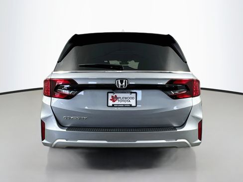 Used 2026 Honda Odyssey EX-L image 6