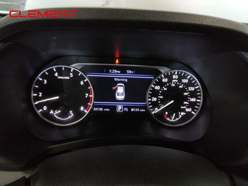 Used 2025 Nissan Sentra SV FWD image 16