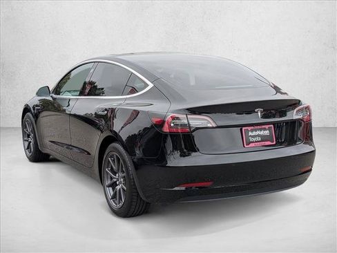 Used 2019 Tesla Model 3 Mid Range RWD image 8