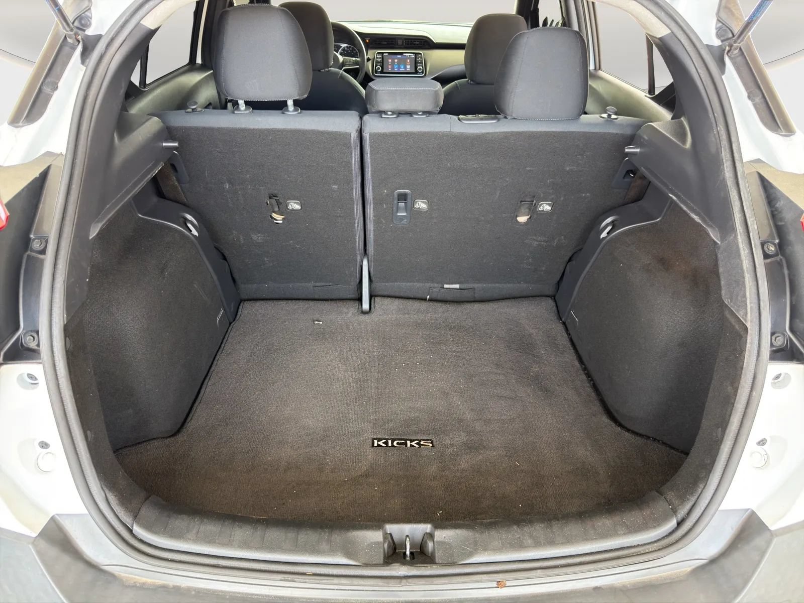 Used 2019 Nissan Kicks S FWD image 20