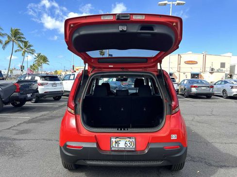 Used 2022 Kia Soul LX w/ Technology Package FWD image 18