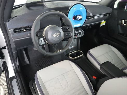 New 2026 MINI Cooper 2-Door Hardtop FWD image 9