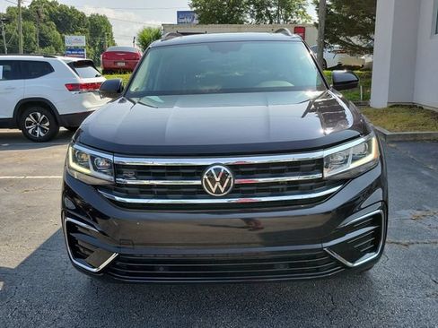 Certified 2021 Volkswagen Atlas SE w/ Panoramic Sunroof Package FWD image 2