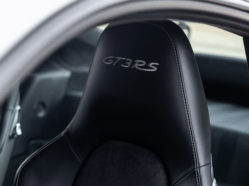 Certified 2016 Porsche 911 GT3 RS RWD image 34