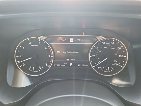 Used 2022 Nissan Rogue SL w/ SL Premium Package image 10