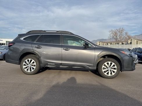 Used 2024 Subaru Outback Premium image 2