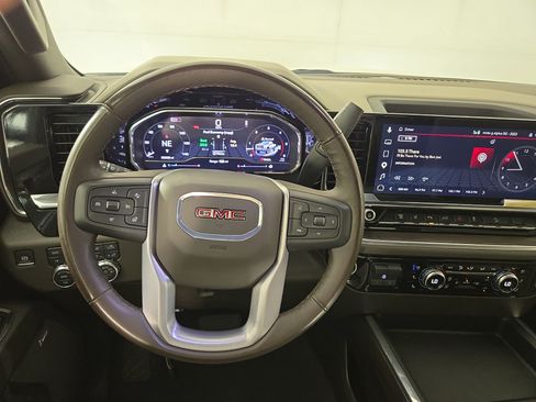 Certified 2024 GMC Sierra 2500 SLT w/ SLT Premium Package AWD/4WD image 14