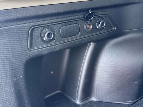 Used 2021 Subaru Forester Premium image 42