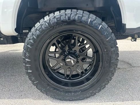 Used 2025 Ford F250 Platinum image 36