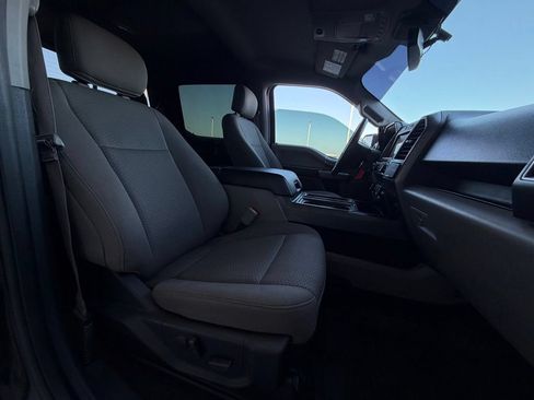 Used 2019 Ford F150 XLT w/ Equipment Group 302A Luxury AWD/4WD image 26