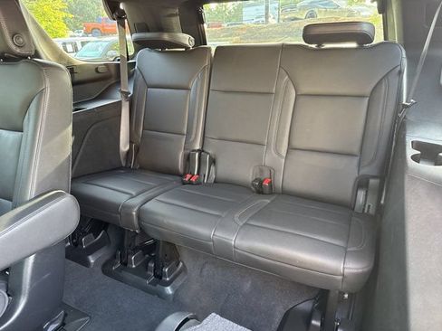 Used 2021 Chevrolet Tahoe Z71 w/ Z71 Signature Package AWD/4WD image 22