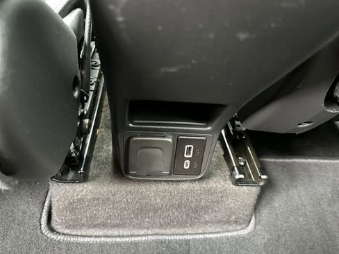 Certified 2023 Chevrolet TrailBlazer RS w/ Convenience Package image 18