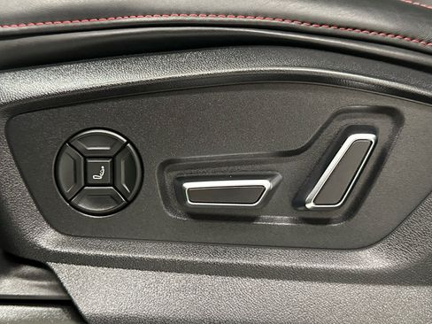 Used 2021 Audi RS Q8 w/ Carbon Optic Package AWD/4WD image 10